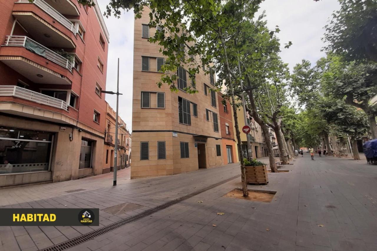 Hostal Rambla Sant Boi de Llobregat Dış mekan fotoğraf